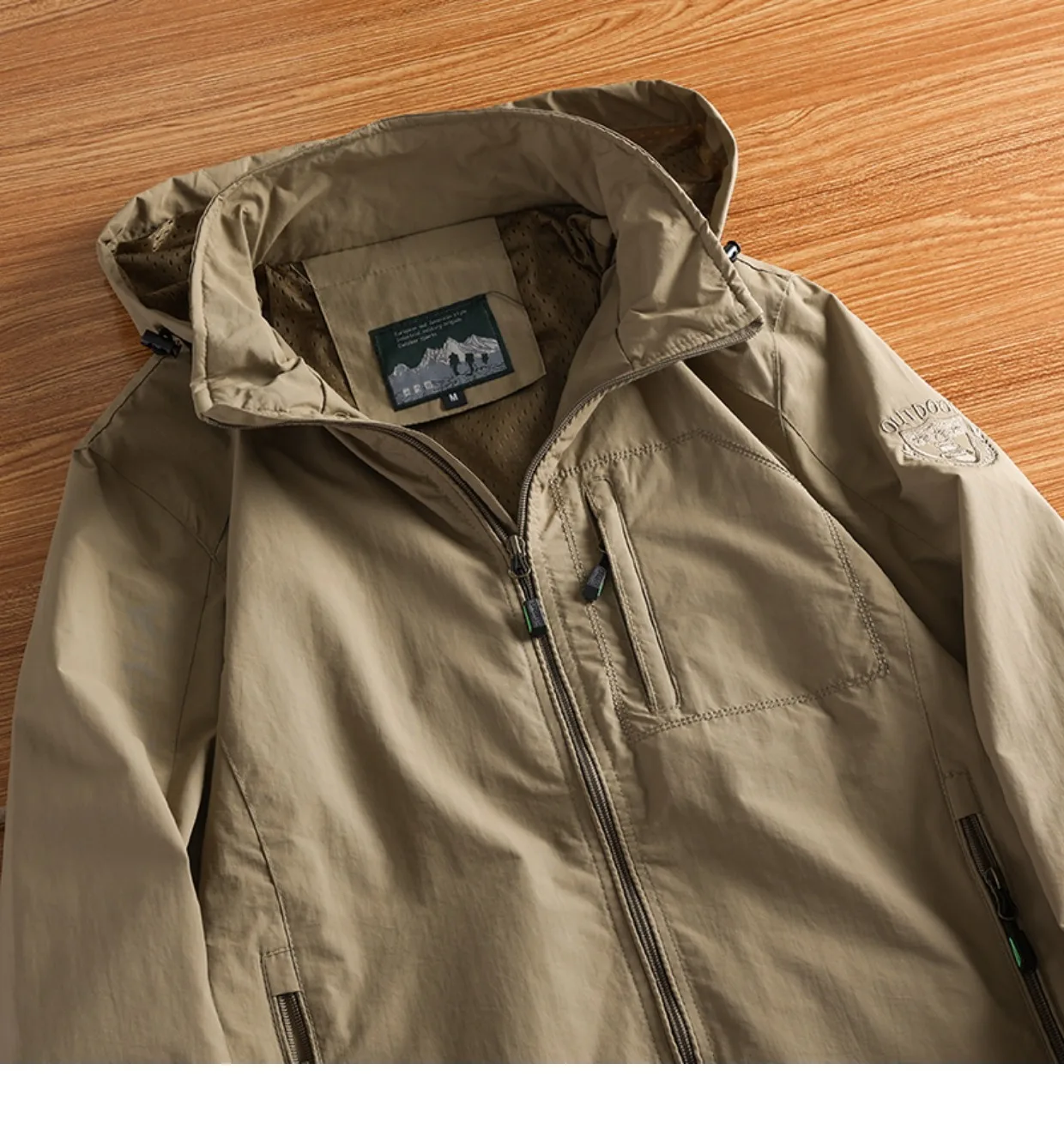 New Waterproof Hooded Jackets Men Casual Windproof Coat Autumn Lightweight Multi-Pocket Hiking Windbreaker Detachable Hat Jacket