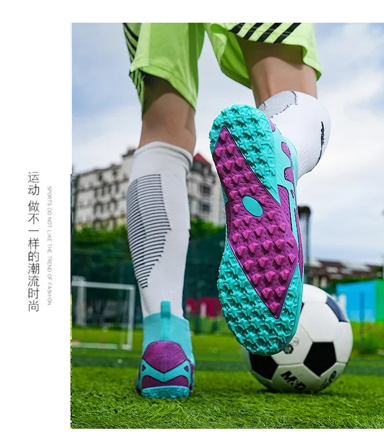 Fashion Pink Soccer Boots Men Professional Lightweight Sock Men’s Football Shoe Outdoor Non-slip Original Football Boot Sneakers