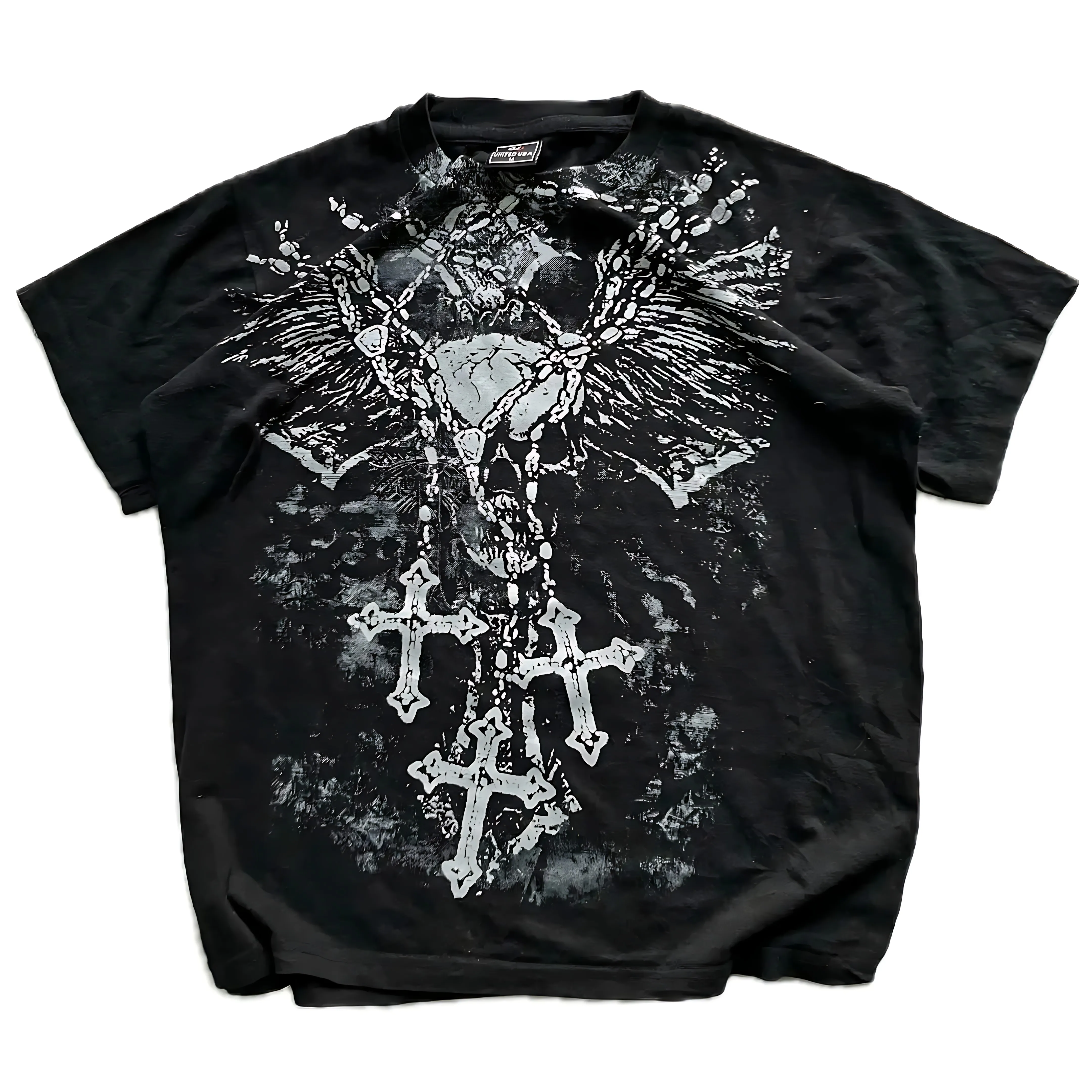 The 2025 summer new men’s T-shirt features outdoor street fashion casual comfort breathability and 3D skull pattern printing