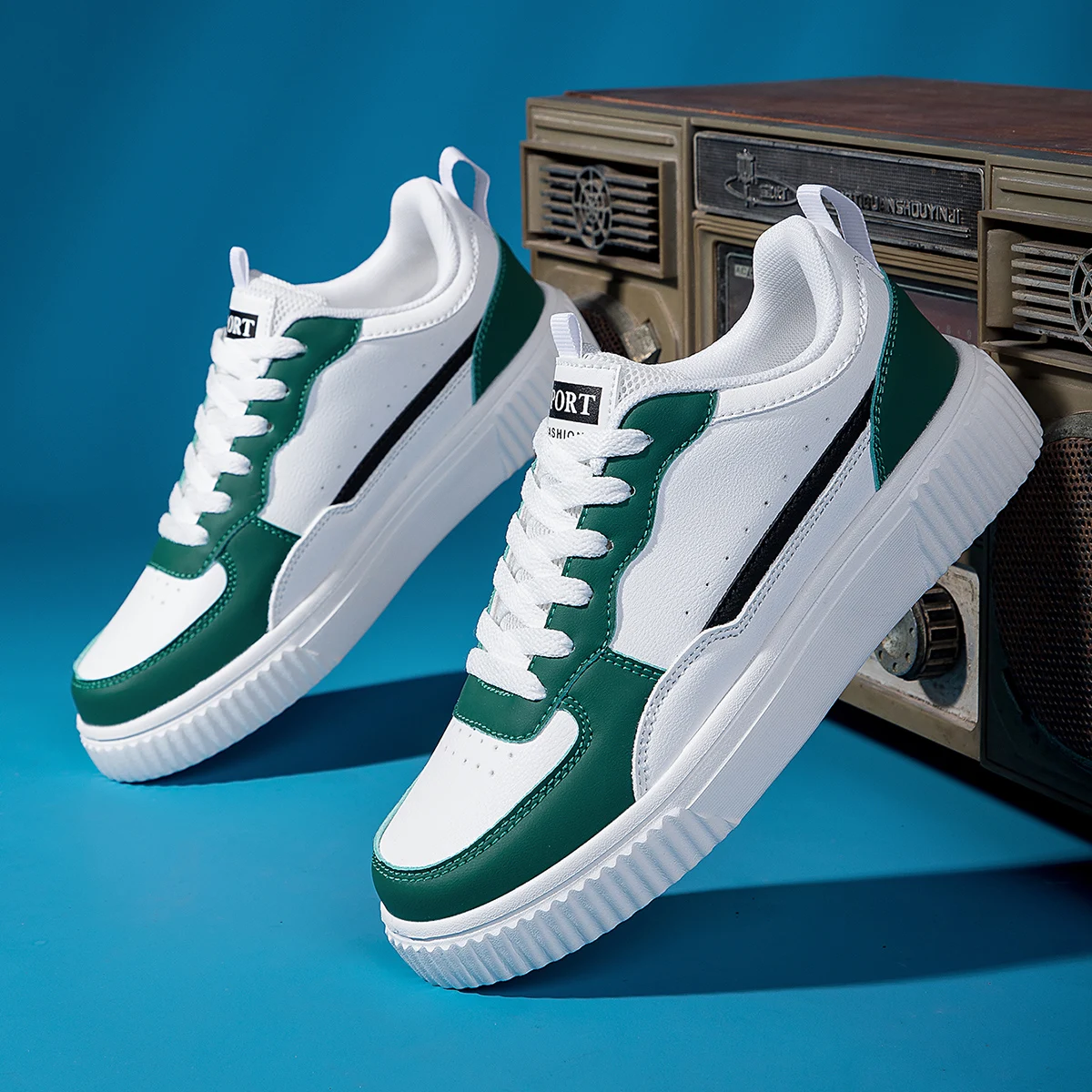 Men’s Shoes Summer Breathable Trendy Versatile Casual White Sneakers Youth Non-Slip Sports Thick-Soled White Shoes