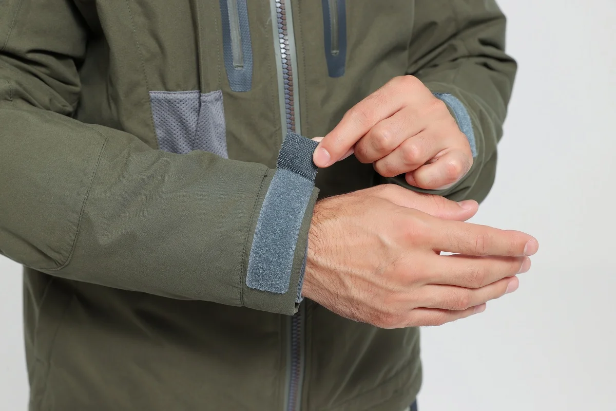 Ainfad Men’s fall winter camouflage waterproof insulation fishing Incinerator Aerolite Jacket hunting clothing