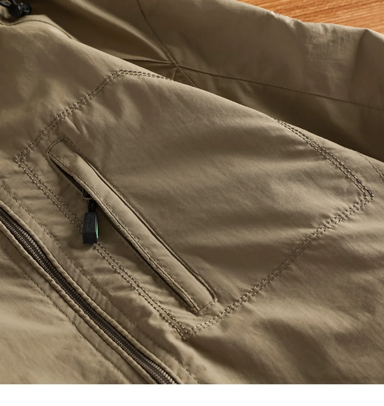 New Waterproof Hooded Jackets Men Casual Windproof Coat Autumn Lightweight Multi-Pocket Hiking Windbreaker Detachable Hat Jacket