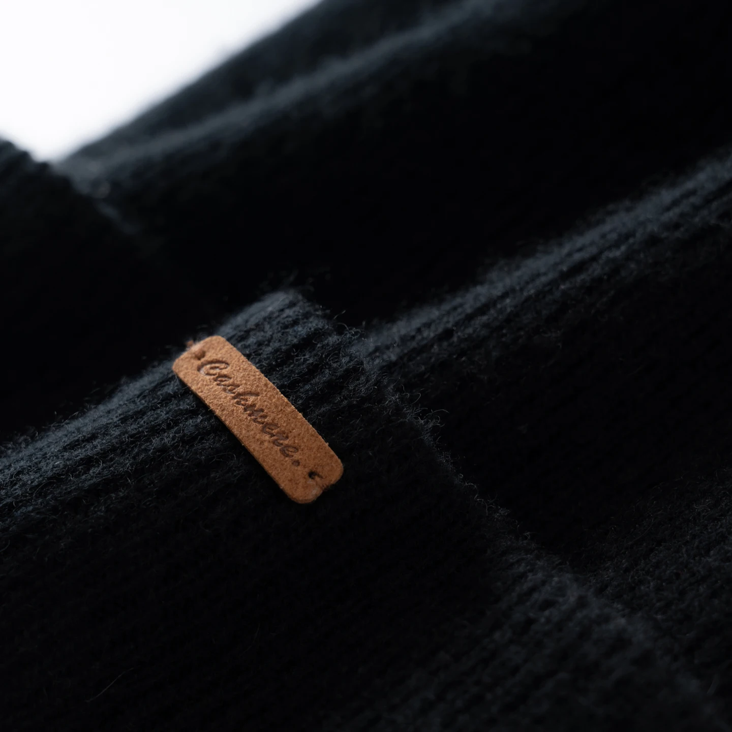 100% Cashmere Hat For Women Men Outdoor 2-Layer Thickened Warm Winter Hats Solid Caps Knit Seamless Beanie Hat Unisex