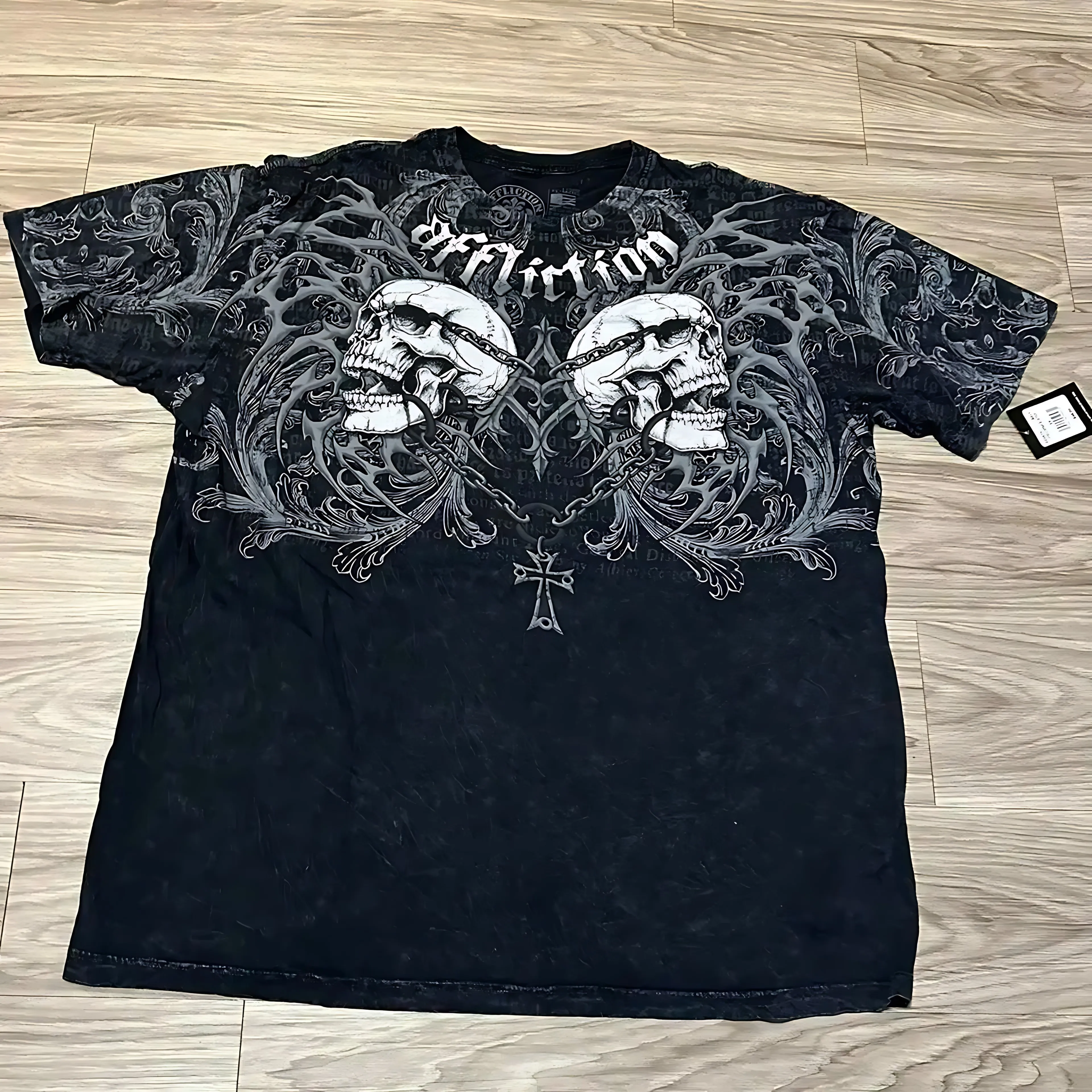 The 2025 summer new men’s T-shirt features outdoor street fashion casual comfort breathability and 3D skull pattern printing