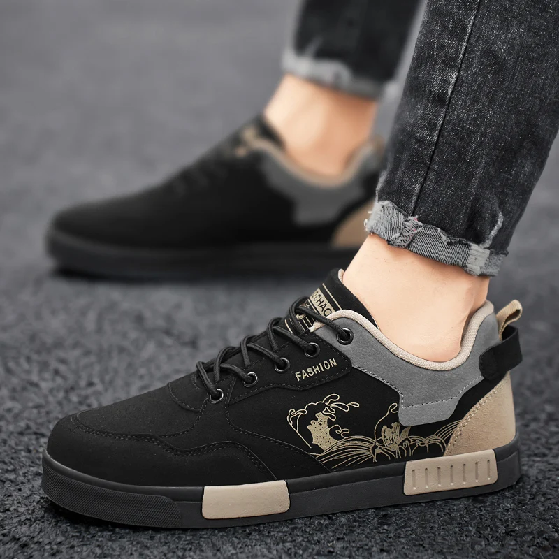 Men’s easy to wipe clean casual shoes, good grip, low top lace-up sneakers, men’s shoes